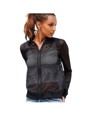 Victoria’s Secret Victoria Sport Medium Black Mesh Long Sleeve Zipper Jacket